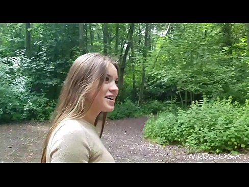 ❤️ Predložio sam Evelini da se poševimo na javnom mjestu! Rekla je da. Onda sam je pojebao u dupe i spermio u usta. Onda se napišala. ❤❌ Analni porno kod nas