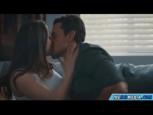 ❤️ Romantičan seks s dobrom prsom mamom ❤❌ Analni porno kod nas